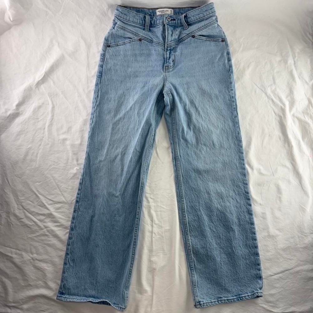 Abercrombie & Fitch The 90's Relaxed High Rise Jeans Sz 27 / 4S - Picture 1 of 5
